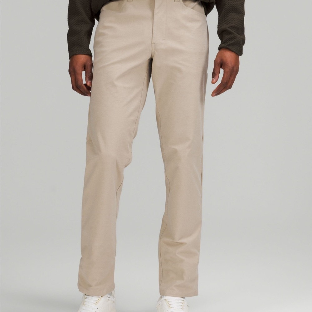 Lululemon Men’s Classic-Fit Pant 34”